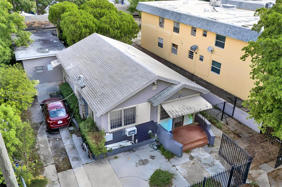 Active With Contract: $899,000 (0 beds, 0 baths, 2300 Square Feet)