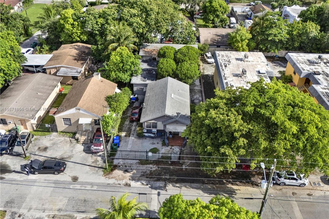 Active With Contract: $899,000 (0 beds, 0 baths, 2300 Square Feet)