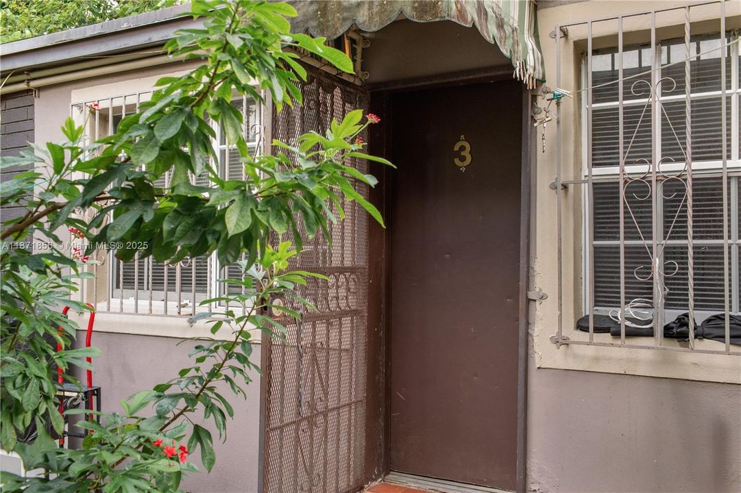 Active With Contract: $899,000 (0 beds, 0 baths, 2300 Square Feet)