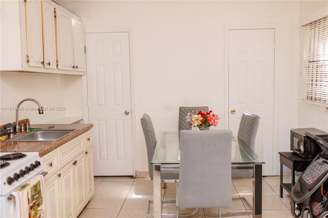 Active With Contract: $899,000 (0 beds, 0 baths, 2300 Square Feet)