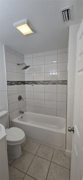 最近租的: $2,200 (3 贝兹, 2 浴室, 0 平方英尺)