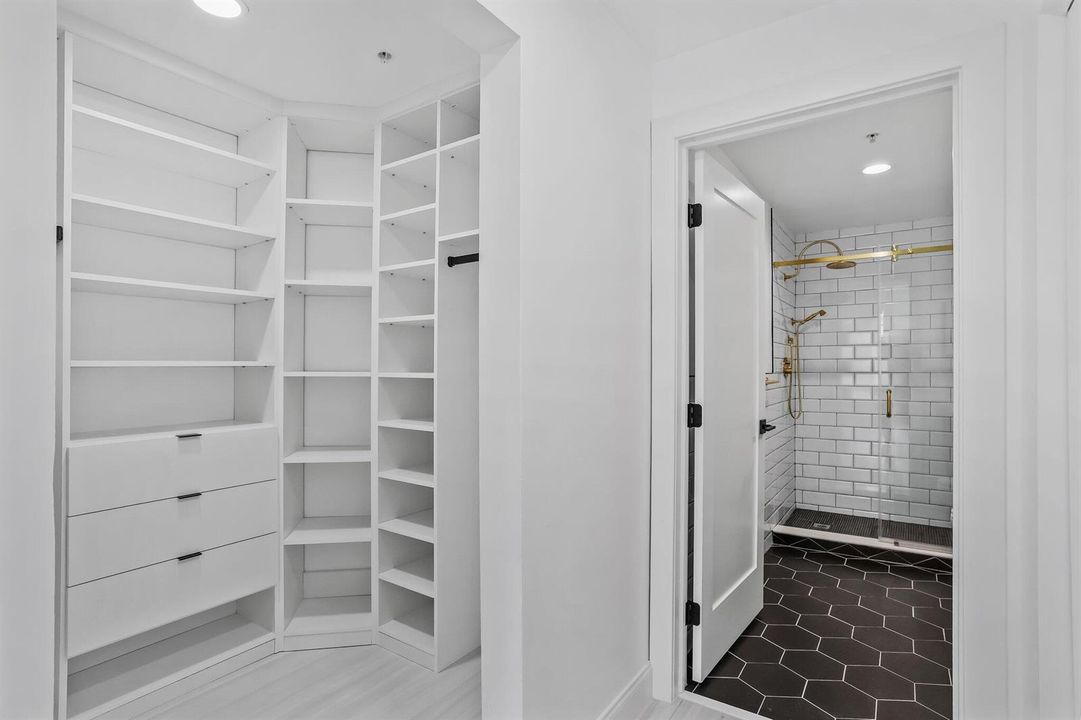 Custom Closets