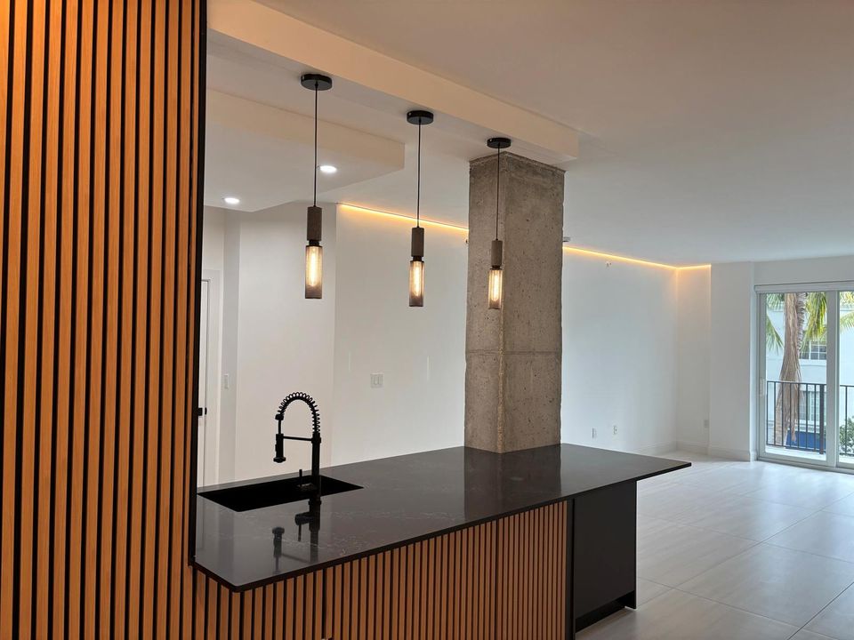 Kitchen Bar