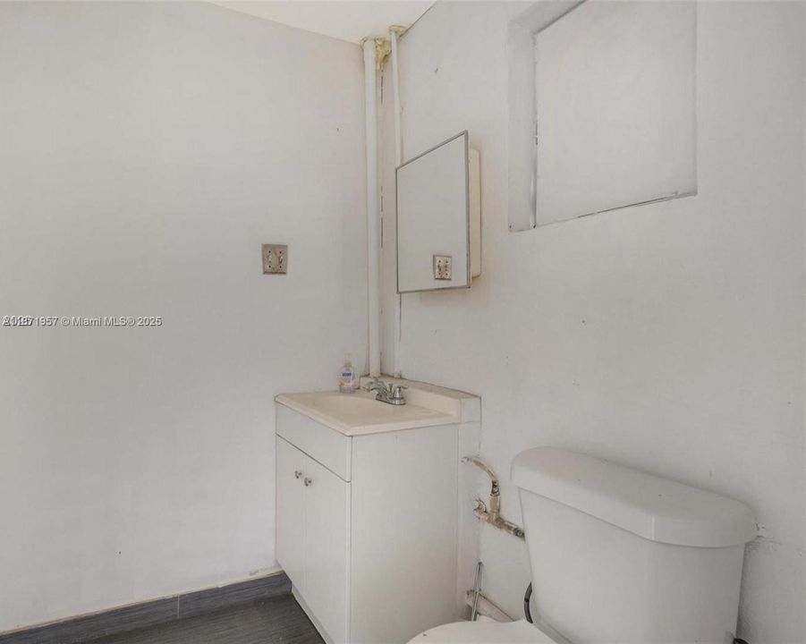 Недавно арендовано: $21 (0 спален, 0 ванн, 0 Квадратных фут)