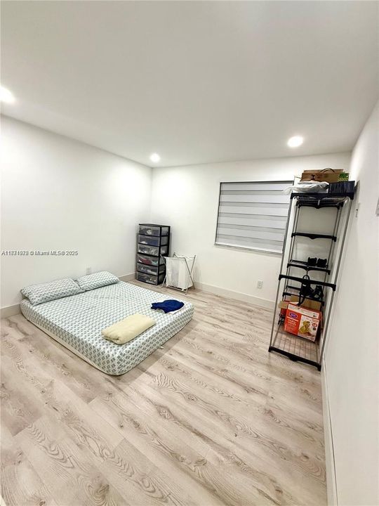 Activo con contrato: $230,000 (1 camas, 1 baños, 630 Pies cuadrados)
