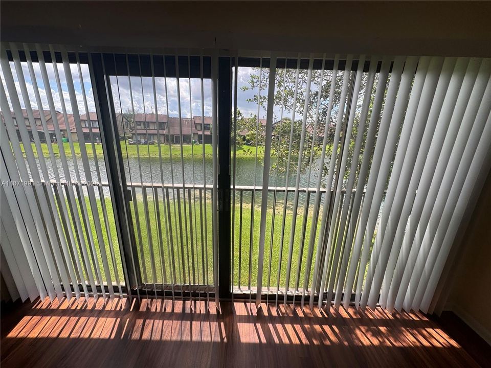 В аренду: $2,900 (3 спален, 2 ванн, 1852 Квадратных фут)