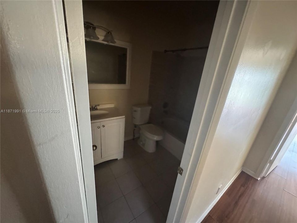 В аренду: $2,900 (3 спален, 2 ванн, 1852 Квадратных фут)