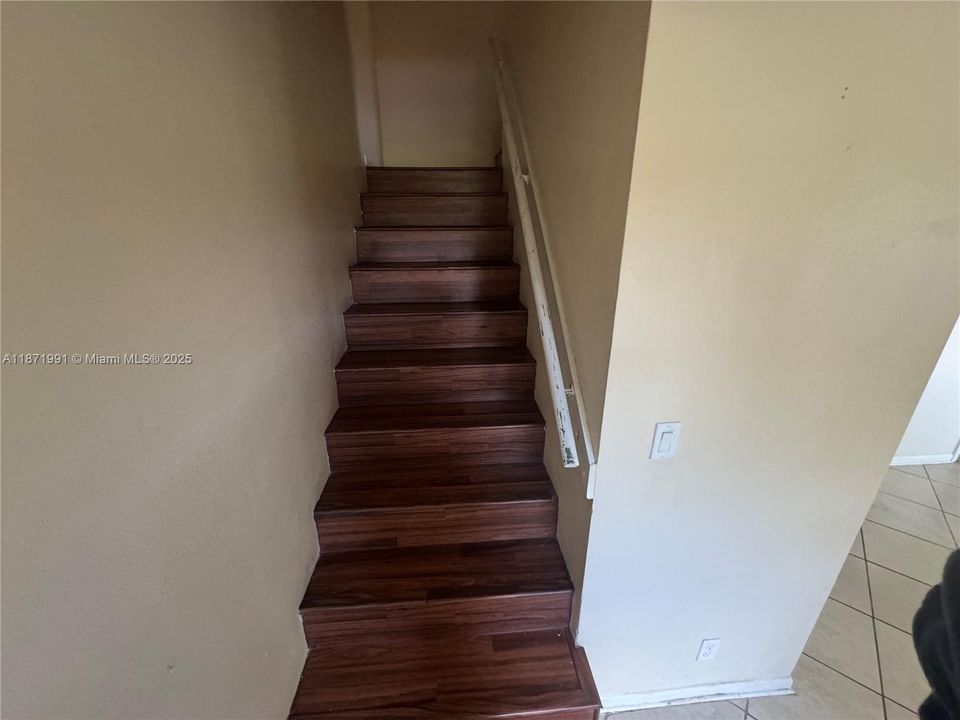 В аренду: $2,900 (3 спален, 2 ванн, 1852 Квадратных фут)