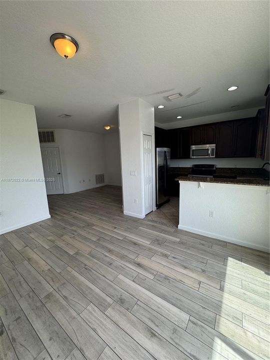 For Sale: $259,999 (3 beds, 2 baths, 0 Square Feet)