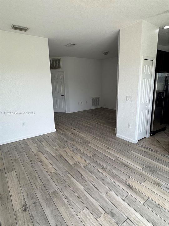 For Sale: $259,999 (3 beds, 2 baths, 0 Square Feet)