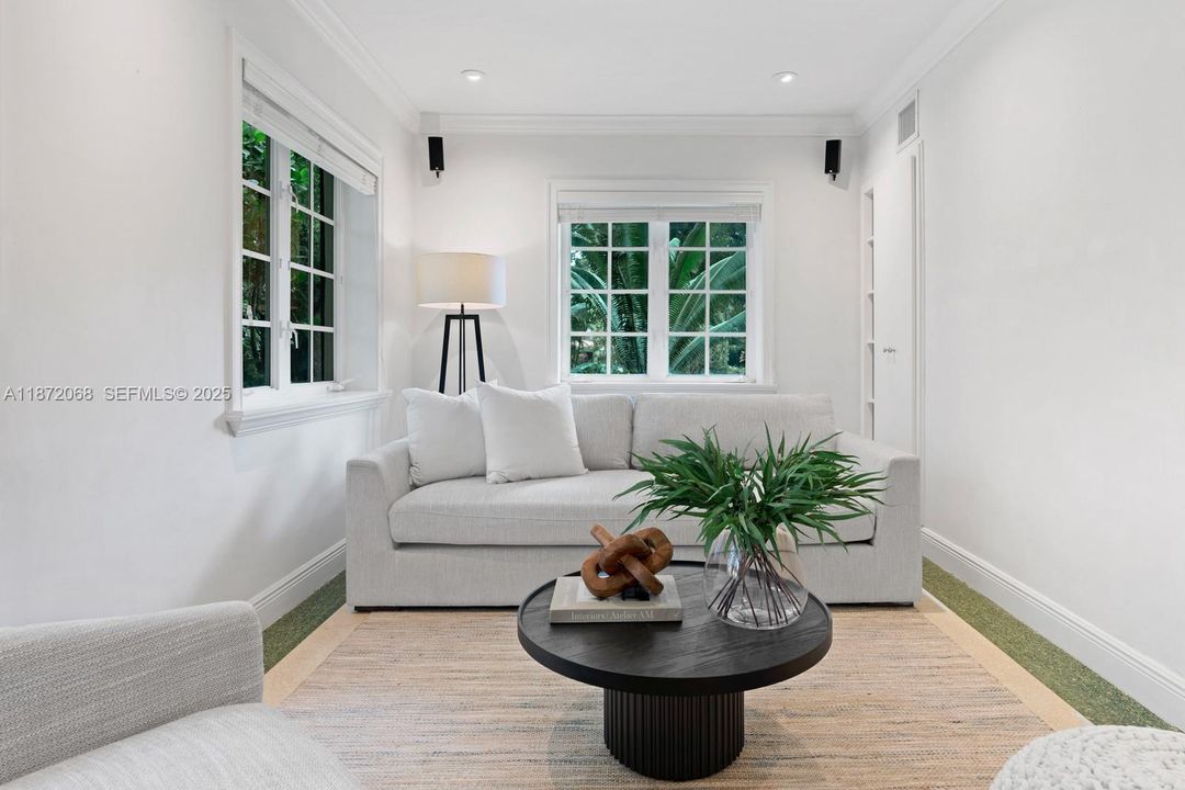 En Venta: $4,190,000 (4 camas, 3 baños, 3513 Pies cuadrados)