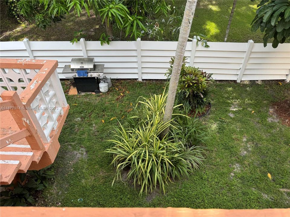 На продажу: $87,500 (1 спален, 1 ванн, 625 Квадратных фут)