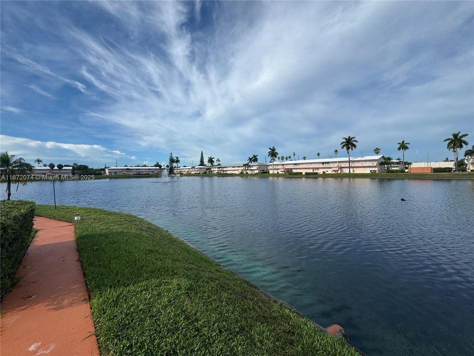 На продажу: $87,500 (1 спален, 1 ванн, 625 Квадратных фут)