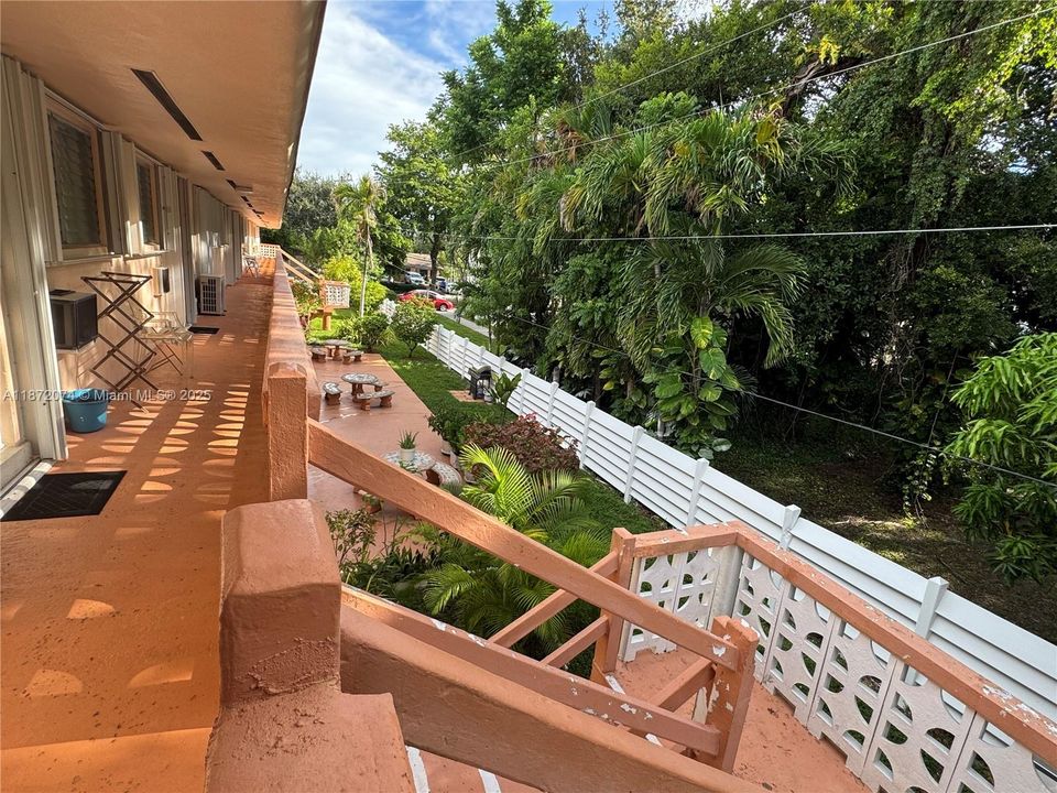 На продажу: $87,500 (1 спален, 1 ванн, 625 Квадратных фут)