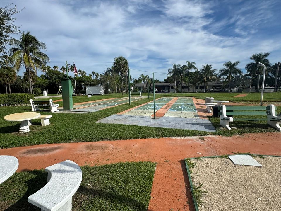 На продажу: $87,500 (1 спален, 1 ванн, 625 Квадратных фут)