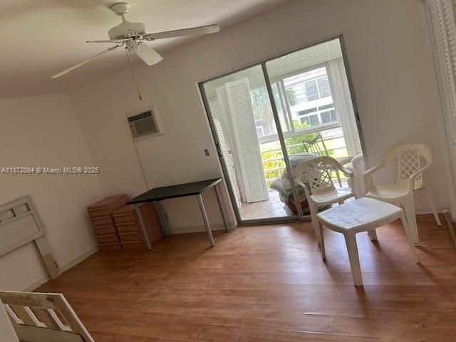 待售: $89,000 (1 贝兹, 1 浴室, 700 平方英尺)