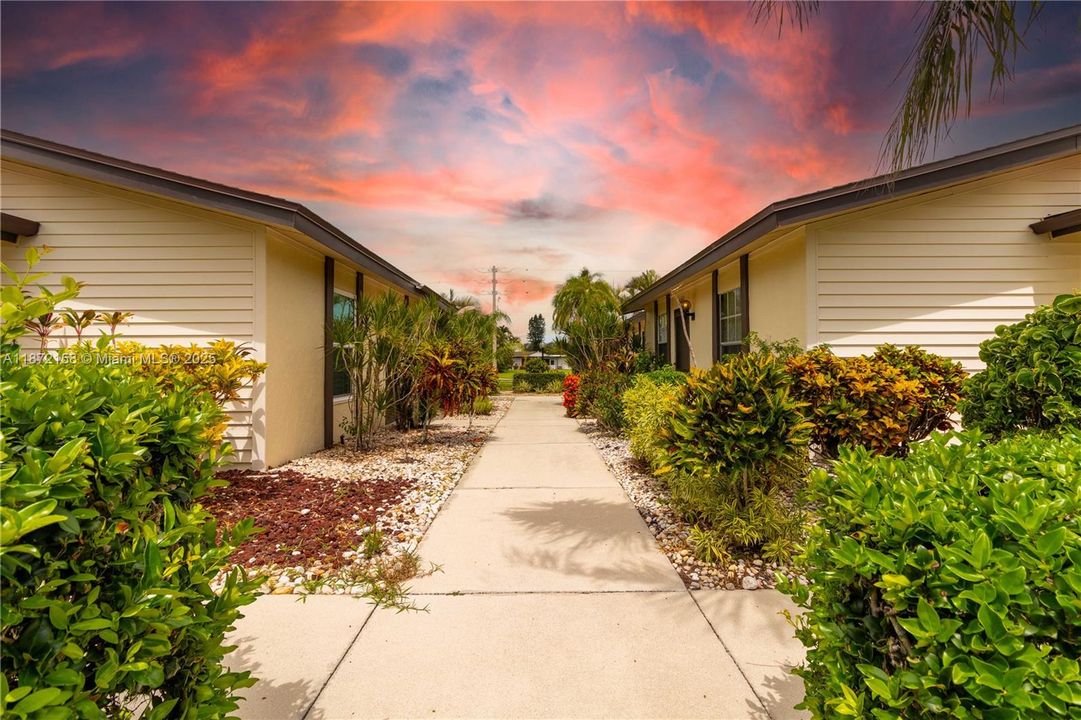 待售: $189,900 (1 贝兹, 1 浴室, 653 平方英尺)