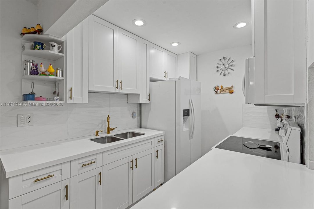 Activo con contrato: $260,000 (2 camas, 1 baños, 840 Pies cuadrados)