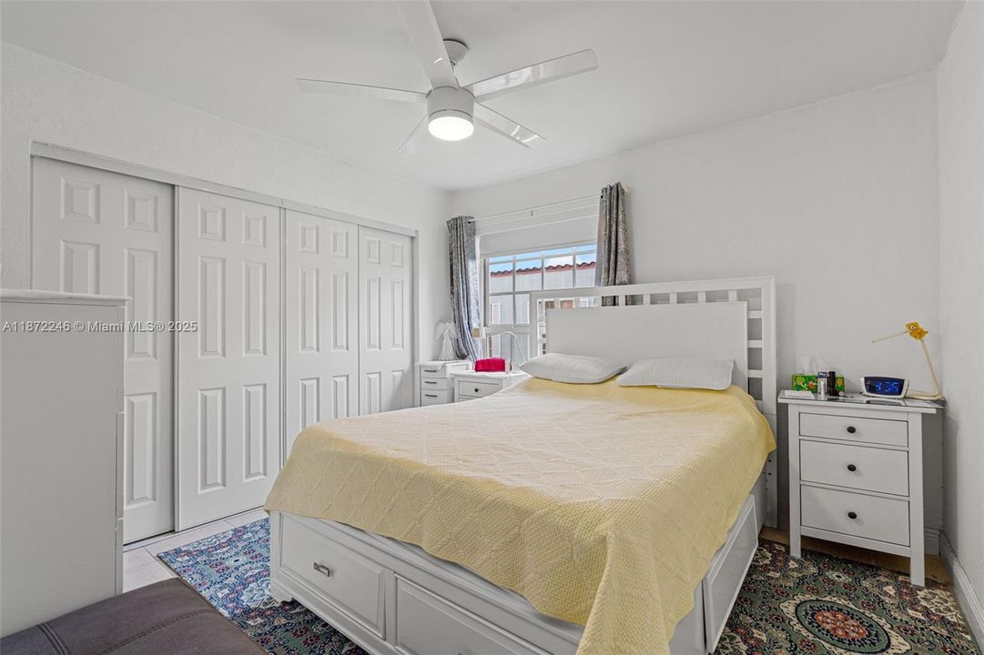 Activo con contrato: $260,000 (2 camas, 1 baños, 840 Pies cuadrados)