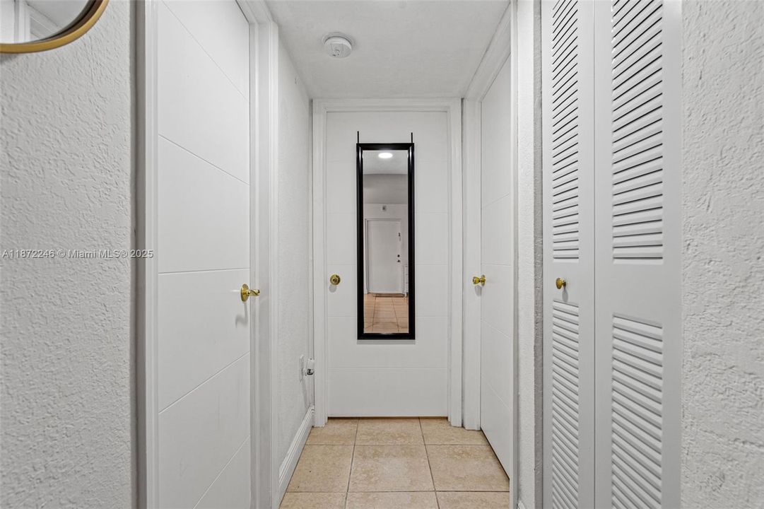 Activo con contrato: $260,000 (2 camas, 1 baños, 840 Pies cuadrados)