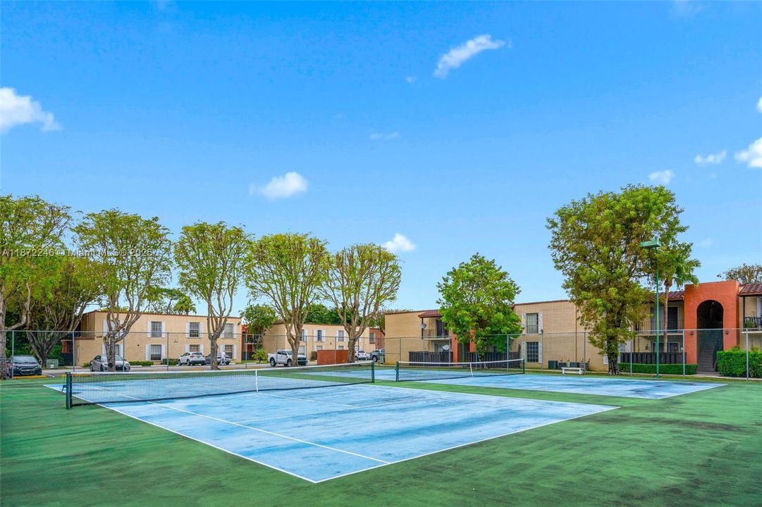 Activo con contrato: $260,000 (2 camas, 1 baños, 840 Pies cuadrados)