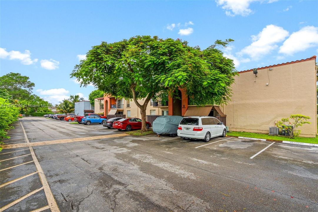 Activo con contrato: $260,000 (2 camas, 1 baños, 840 Pies cuadrados)