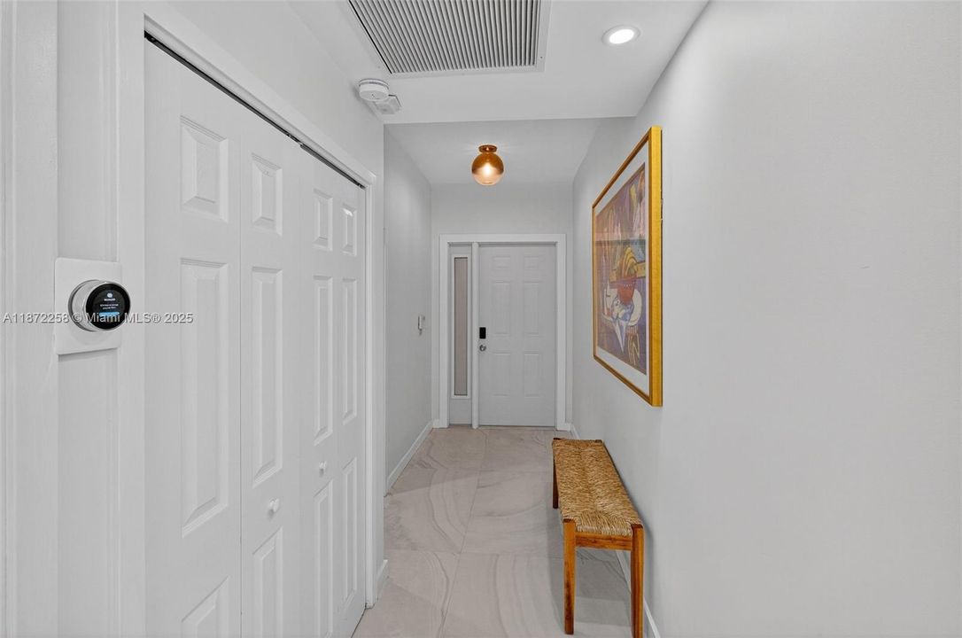 For Sale: $2,300,000 (2 beds, 2 baths, 1429 Square Feet)