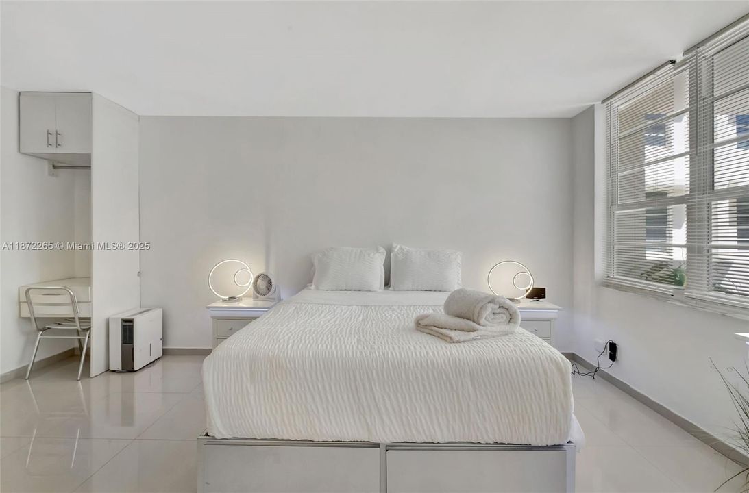 待售: $525,000 (0 贝兹, 1 浴室, 520 平方英尺)