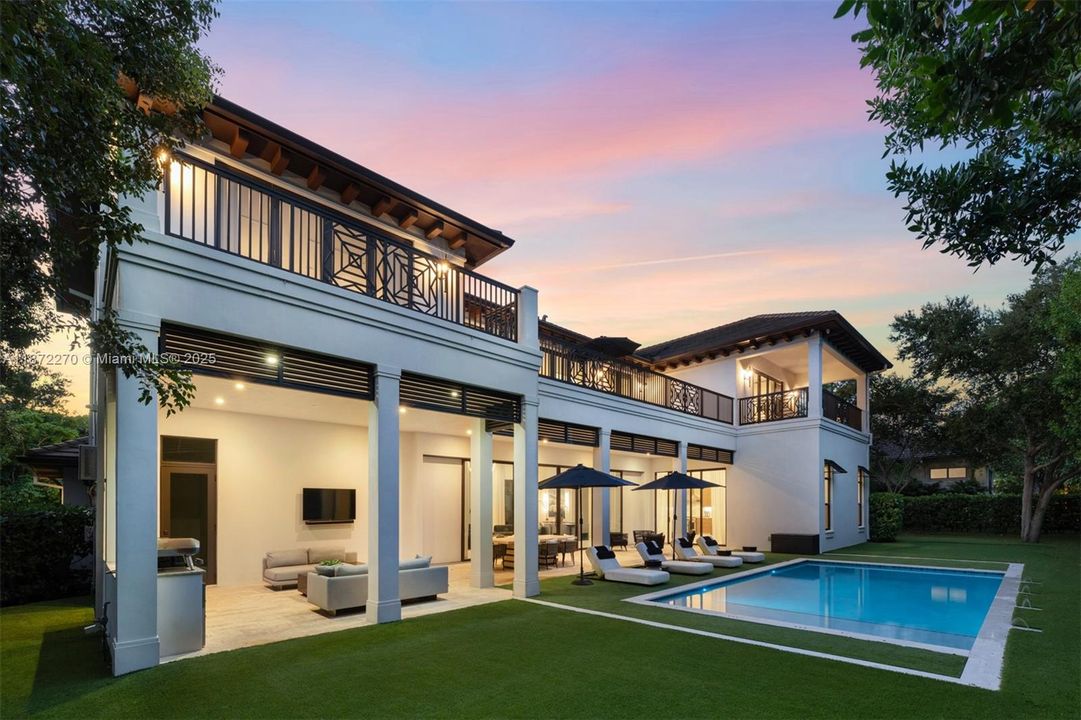 For Sale: $5,995,000 (5 beds, 5 baths, 5728 Square Feet)