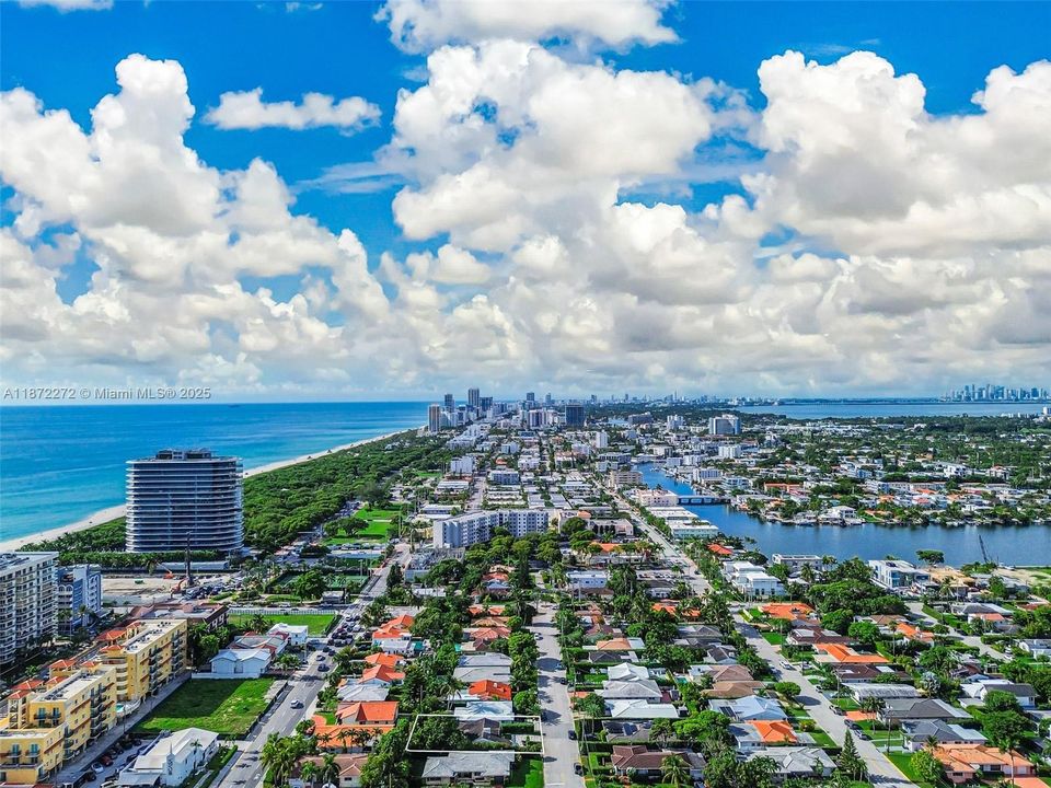 На продажу: $1,399,000 (3 спален, 2 ванн, 1257 Квадратных фут)