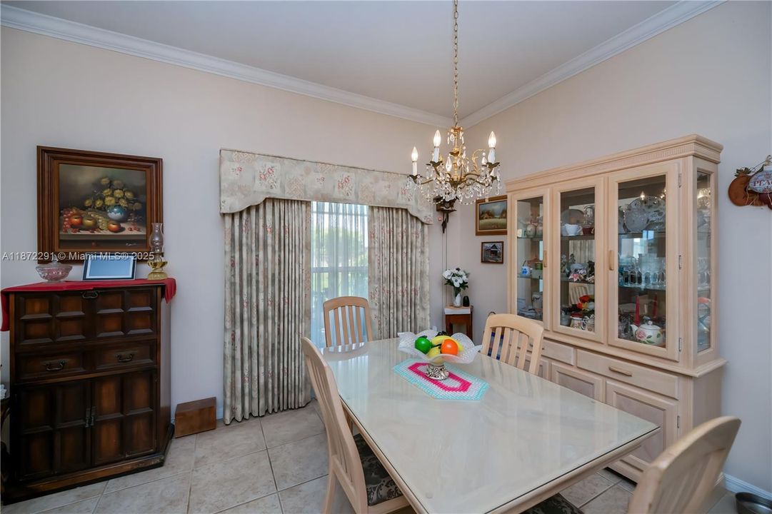 待售: $359,900 (3 贝兹, 2 浴室, 1580 平方英尺)