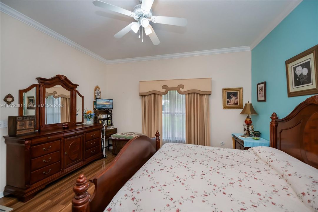 待售: $359,900 (3 贝兹, 2 浴室, 1580 平方英尺)