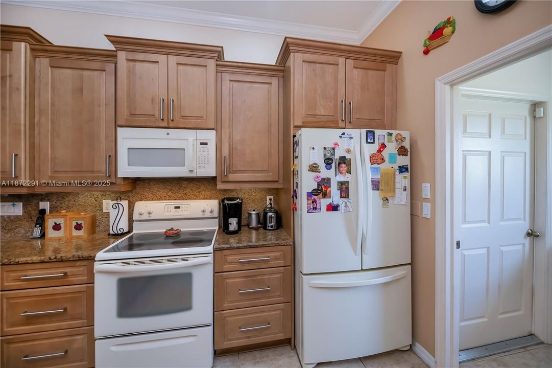 待售: $359,900 (3 贝兹, 2 浴室, 1580 平方英尺)