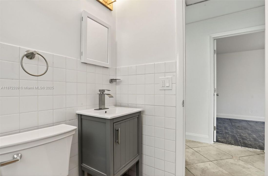 Activo con contrato: $484,900 (3 camas, 2 baños, 1208 Pies cuadrados)