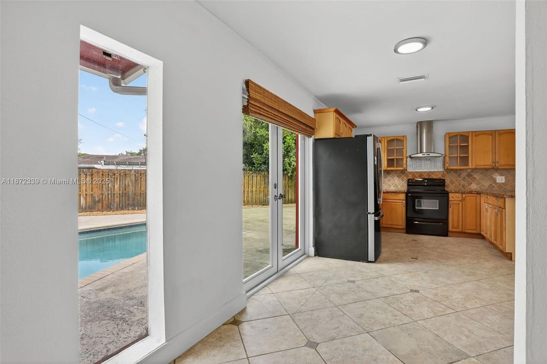 Activo con contrato: $484,900 (3 camas, 2 baños, 1208 Pies cuadrados)