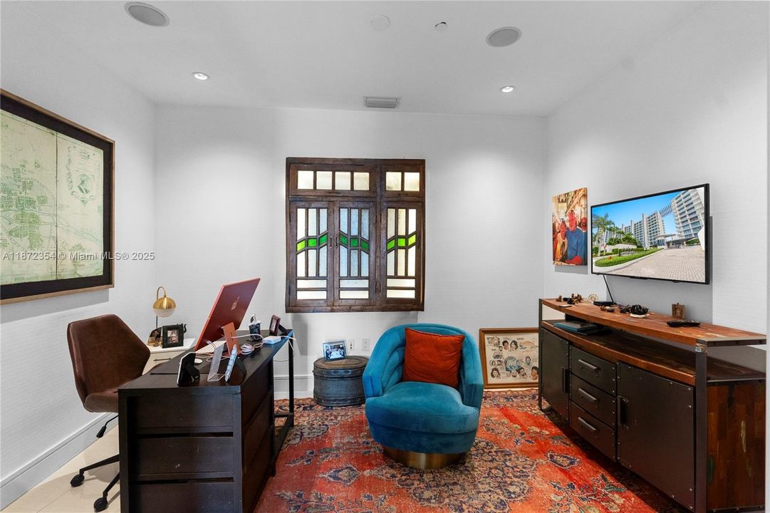 For Sale: $2,850,000 (4 beds, 4 baths, 2942 Square Feet)