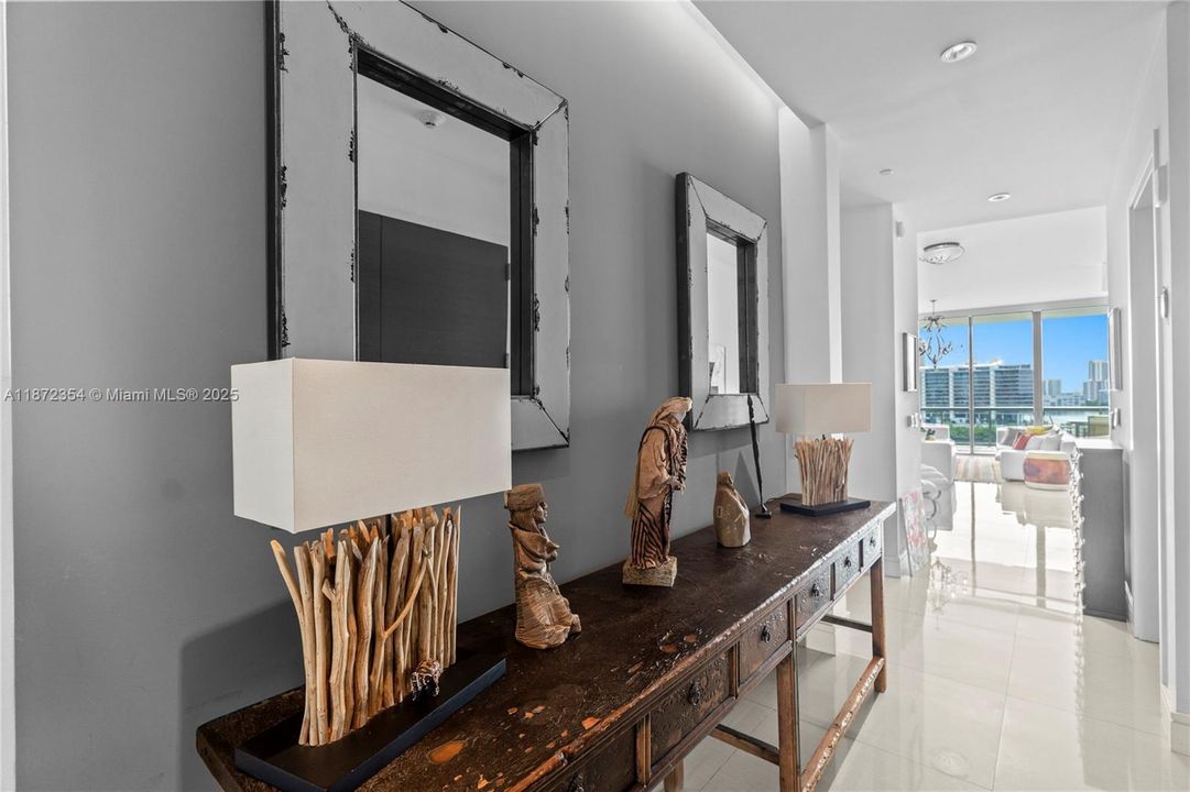 For Sale: $2,850,000 (4 beds, 4 baths, 2942 Square Feet)