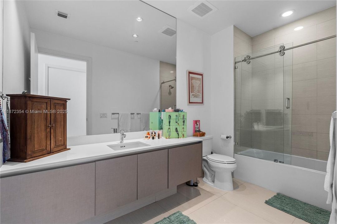 For Sale: $2,850,000 (4 beds, 4 baths, 2942 Square Feet)