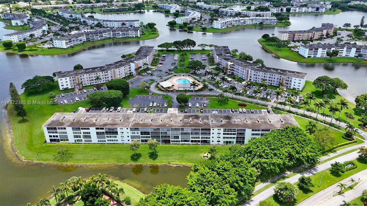 Activo con contrato: $1,500 (1 camas, 1 baños, 738 Pies cuadrados)