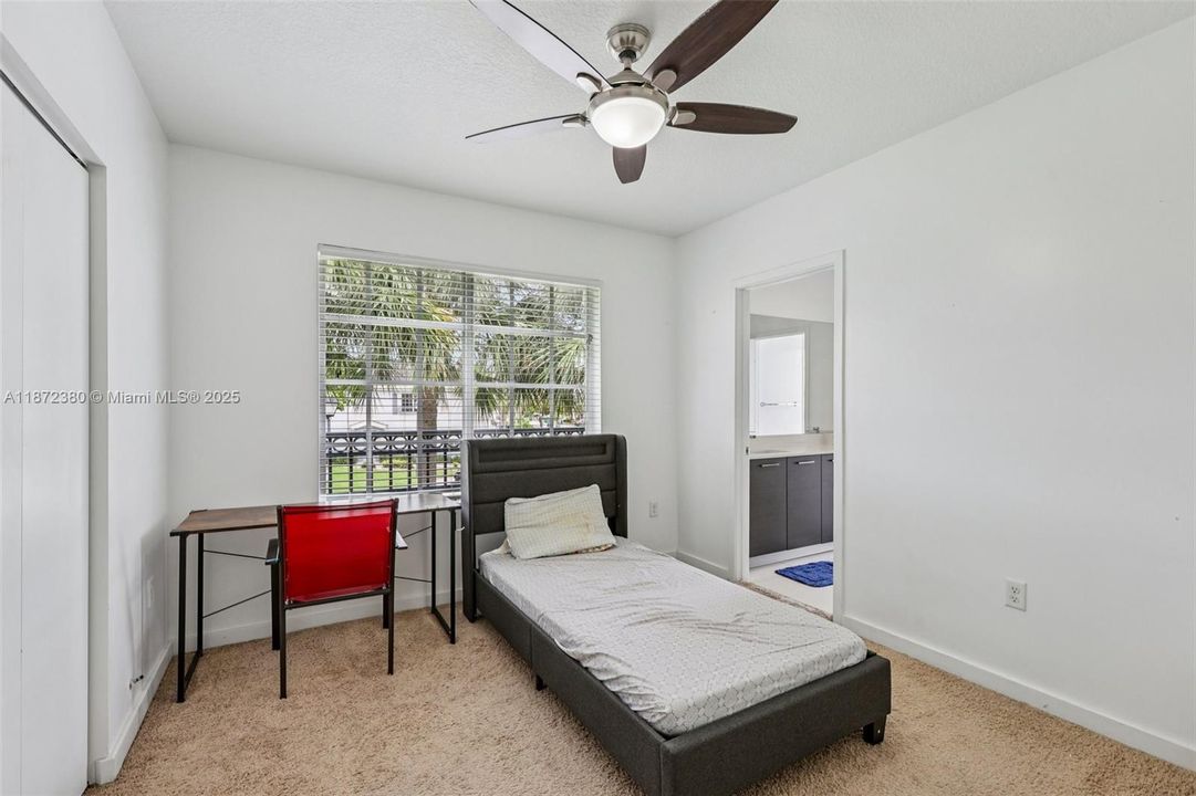 For Sale: $360,000 (3 beds, 2 baths, 1360 Square Feet)