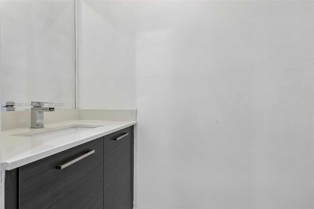 For Sale: $360,000 (3 beds, 2 baths, 1360 Square Feet)