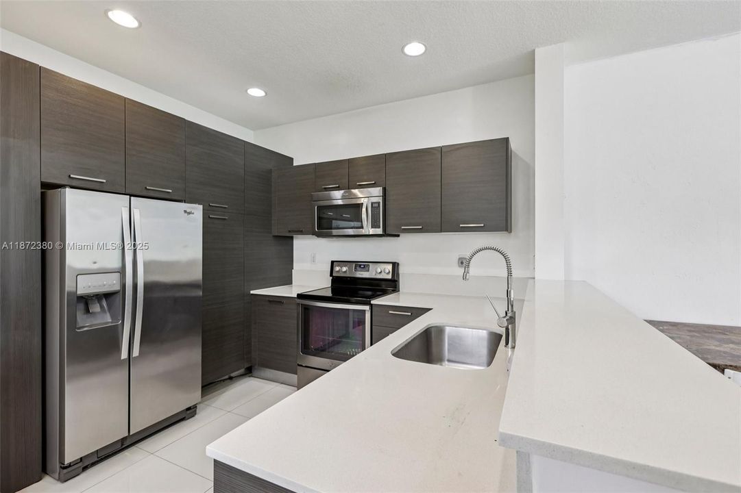 For Sale: $360,000 (3 beds, 2 baths, 1360 Square Feet)