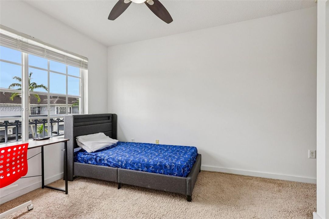 For Sale: $360,000 (3 beds, 2 baths, 1360 Square Feet)