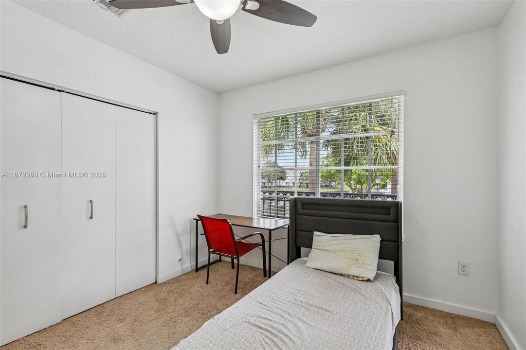 For Sale: $360,000 (3 beds, 2 baths, 1360 Square Feet)