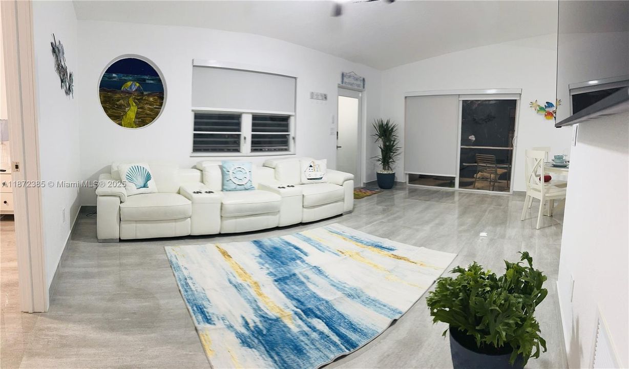 For Rent: $3,500 (2 beds, 1 baths, 0 Square Feet)