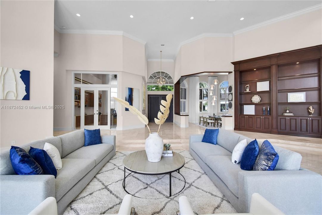 For Sale: $5,995,000 (6 beds, 8 baths, 7647 Square Feet)
