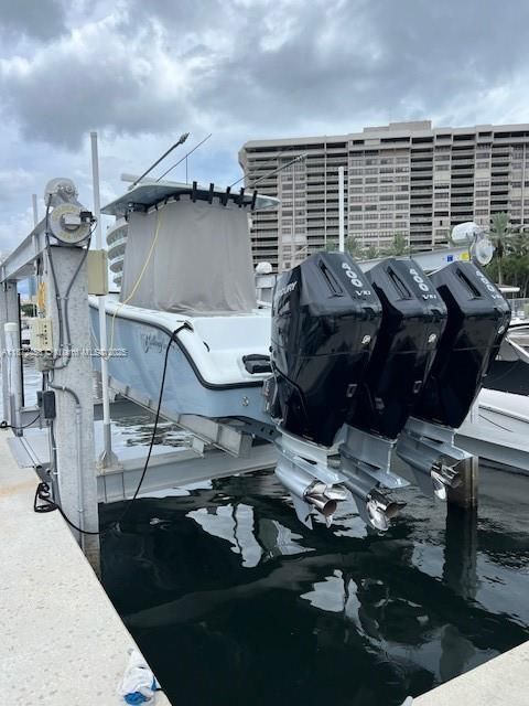 待售: $1,050,000 (0.02 acres)