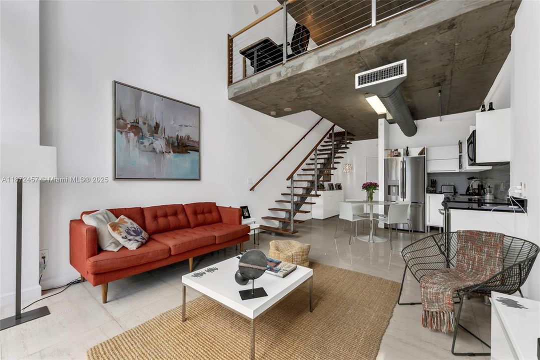 待售: $549,000 (2 贝兹, 2 浴室, 1113 平方英尺)