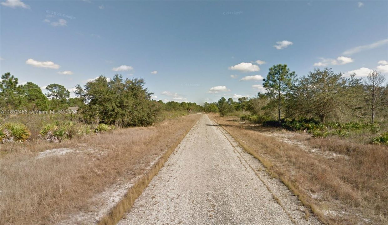 For Sale: $19,000 (0.25 acres)