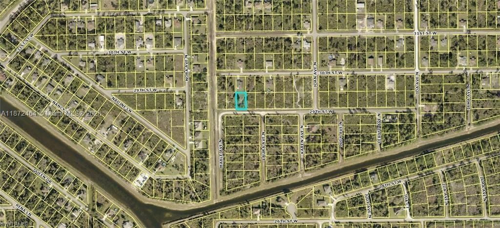 На продажу: $27,900 (0.25 acres)